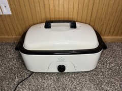Rival 16-Quart Roaster Oven 150° to 450° F Temperature Control + 3 Compartments