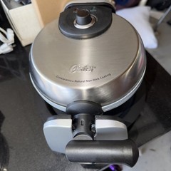 OSTER Flip Waffle Maker CKSTWFBF22 TECO Duraceramic Natural Non-stick Coating