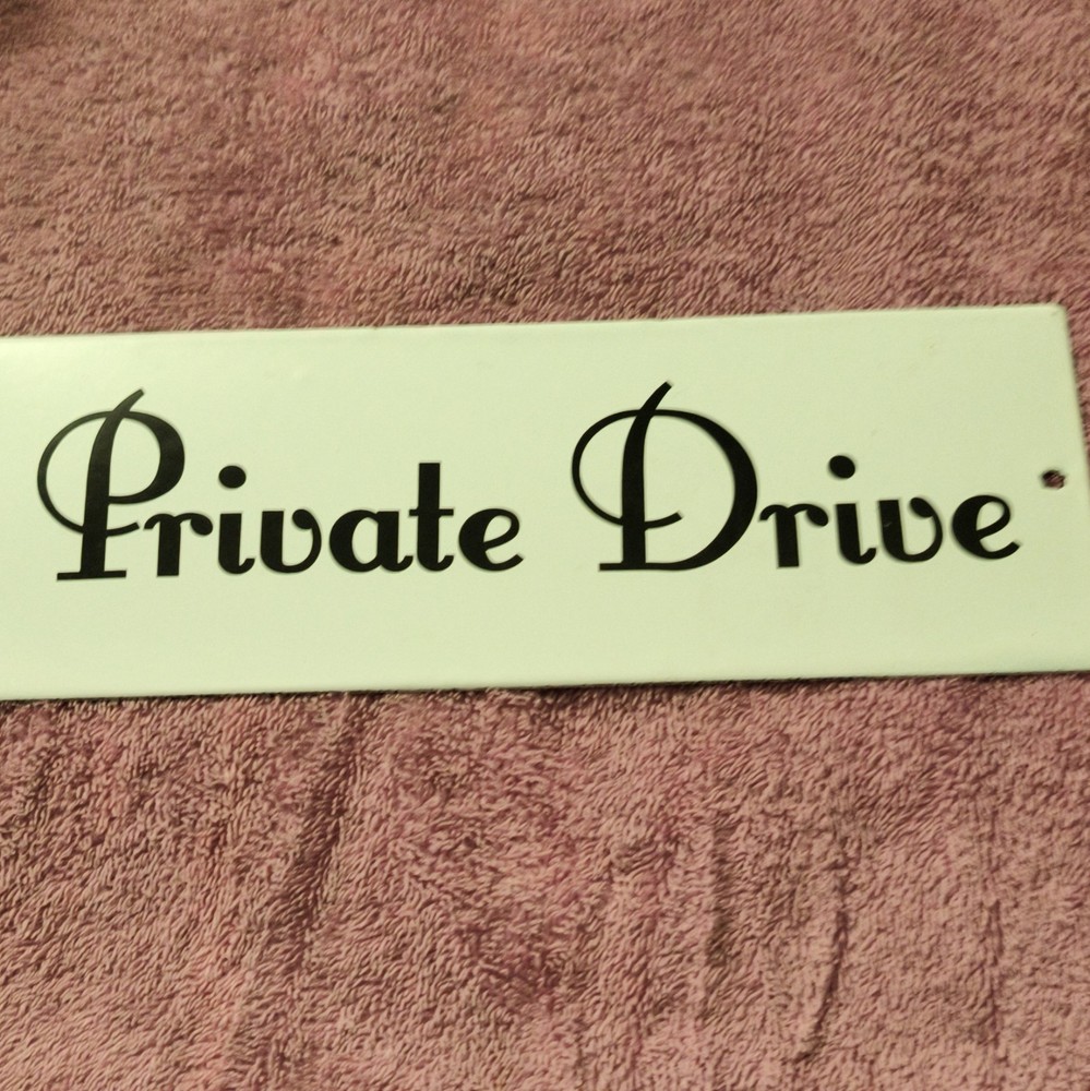 Private Drive Decorative Wood Sign Plaque, Rectangular Horizontal, White/Black