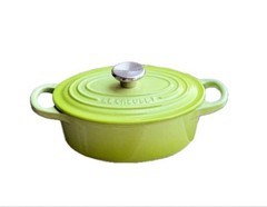 Le Creuset oval pot 17cm kiwi