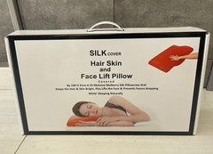 Beauty Anti Aging Anti Wrinkle Memory Foam Sleeping Pillow With Silk Cover Skin