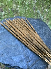 White Lotus Oudh Saffron Incense Sticks, Handrolled in India