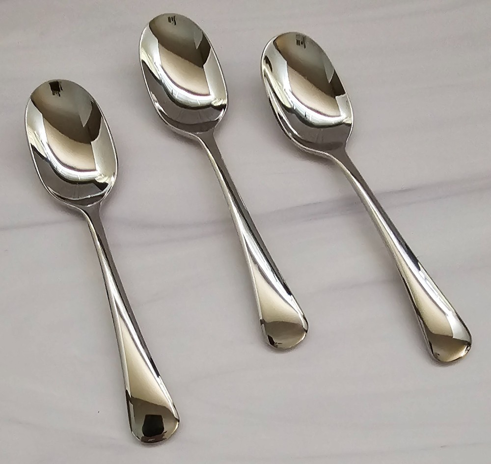 Lot of 3 Oneida CHANDLER Stainless 18/10 China Teaspoons 6.25″
