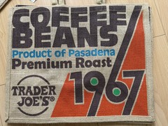 Trader Joe’s Coffee Beans Tote Reusable Jute Burlap Bag, 1 Bag NEW
