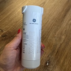 GE Appliances XWFE Refrigerator Water Filter, Filters 50+ Impurities