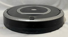 iRobot Roomba 780 Refurbished Robot Vacuum Works Great Excellent! Extra Parts!