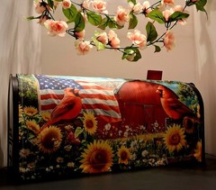 Magnetic Patriotic Cardinals Mailbox Cover – July 4th /anytime ( 21″ x 18″)