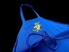 University of Florida (UF) Apron w/No Pockets / 39k Stitches Brand New