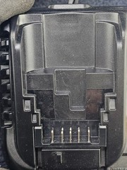 DEWALT DCB1104: 20V MAX Lithium Ion Battery Charger