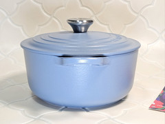 Le Creuset Matte Mineral Blue 20cm 2.75qt Dutch Oven Classic CHIPPED Shiny Mint