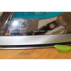 Sunbeam Turbo Steam Master Prof Iron Silver/Blue Model GCSBSP-201 Retractable Co