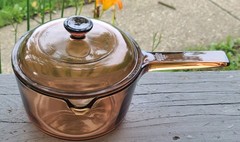 New Open Box 1984 Visions Cookware Rangetop 1.5-QT Covered Double Boiler V-20-N