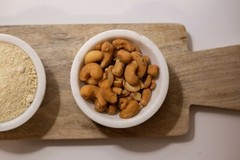 Organic & Fairtrade Roasted and salted cashews- Bulk 4 LB resealable doy pack