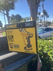 DEWALT DCPR320B 20V MAX 1.5″ Cordless Pruner – Yellow