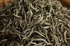 500g Puerh Tea Raw Tea White Hair Silver Needle Single Bud White Tea Loose Tea