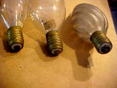 ANTIQUE LIGHT BULBS 3 100+ YEARS CARBON FILAMENTS FRENCH C7
