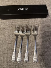 Set of 4 Oneida Colonial Boston Stainless Salad Forks 6.5in