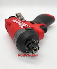 Milwaukee M12 FUEL 1/4″ Impact Driver 3453-20+ 4.0Ah Battery Charger Kit GEN 3