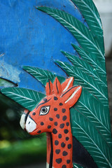 Vtg Hand Carved Painted WOOD MIRROR Jungle Giraffes 18.5″ Orange Green Blk BALI