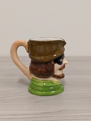 Archbury Robin Hood Character Mug 16 Ounces, Green