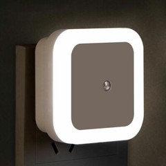 6Pcs Plug-in LED Night Light Lamp Dusk to Dawn Sensor Hallway Kitchen Bathroom