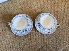 Set of 2 NARUMI Japan Milano Tea Cup & Saucer Sets/Bone China – ships from USA