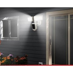 Feit Electric SEC3000 Smart Wi-Fi Flood Light with Security Camera 1080p HD