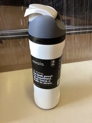 Owala 24oz FreeSip Stainless Steel Water Bottle – Sleek New