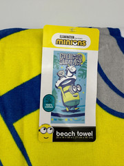 NEW Minions Endless Summer Beach Towel 28 in W X 58 in L 100% Cotton
