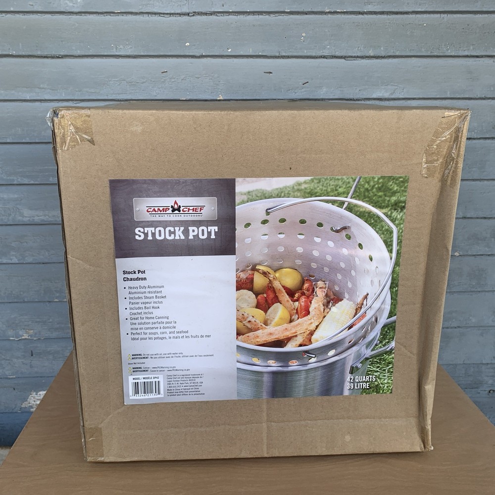 NEW Camp Chef 42 quart stock pot with Boiling package