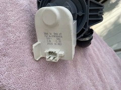 DishwasherCirculation Pump And Motor Assembly HYW11084656 120Volts 60Hz (#10-9)