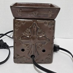 Scentsy Faith Cross Retired Full-Size Wax Warmer Model DSW-FAIT Christian Brown