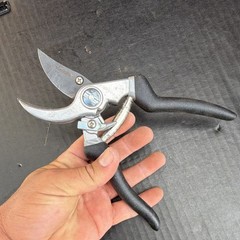 Husky Standard Pruning Shears Black Silver Steel Blade Comfort Grip