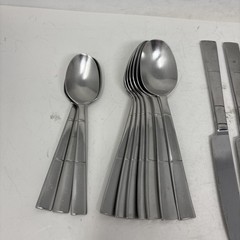 ONEIDA Echo Vietnam – 32 Pieces
