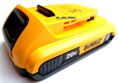 (1) Dewalt 20V DCB203 2.0 AH MAX Battery 20 Volt For Drill, Saw
