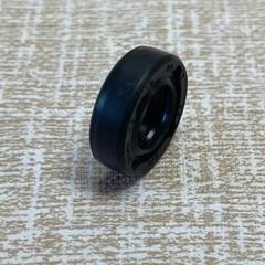 OIL SEAL 12x22x7 fits FC90, FC100, FS111, FS131, HL90 for STIHL 9639 003 1231