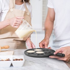 Cast Iron Silver Dollar Pancake Pan Griddle Makes 7 Mini Pancakes Easy Clean