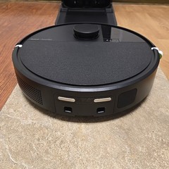 iRobot Roomba Plus 405 Combo Robot Vacuum & Mop AutoWash Dock, LiDAR 70x Suction