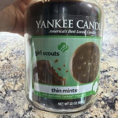 Yankee Candle Thin Mints Girl Scouts Large Jar Candle 22 oz Limited Edition