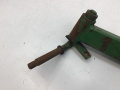 JOHN DEERE 1964 110 FRONT AXLE AM30370 AM30010 AM30011