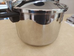 Fagor 8L Stainless Steel Pressure Cooker Pot w/Lid Induction Gas Compatible