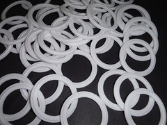 SANITARY PTFE CLAMP GASKET 2-1/2″ TEFLON 450* F DAIRY BREWING LOT OF 25 GASKETS
