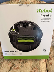 iRobot Roomba i6 Robot Vacuum Wi-Fi Bagless Cordless Black Gray