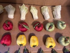 Lot Of 34 Handmade Fabric Fruit & Vegetables Display Decor