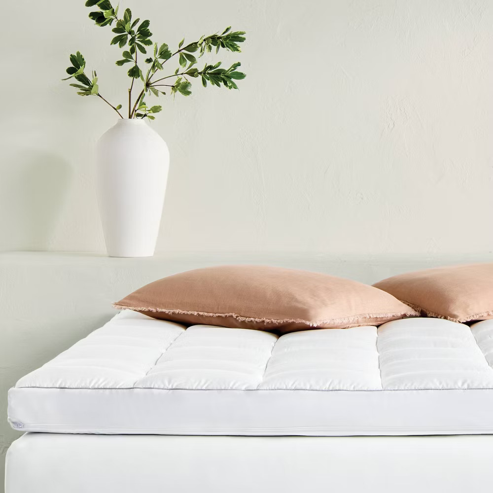 King Premium Cooling 4″ Dual Layer Memory Foam Mattress Topper – Casaluna
