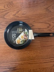 Gold Select Cookware 9.5″ Pan Non Stick Oven Safe Ceramic Coating