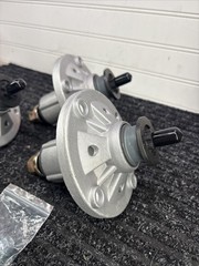 3 Pk Bosflag AM136733 AM143469 AM134292 AM137483 Spindle Assembly for John Deere