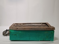 Custom hot block with 2-prong plug, 19.5 x 13 x 5 inches, loose frame as shown