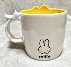 NEW Miffy Bunny Rabbit White & Yellow Large 18oz Stoneware Coffee Mug