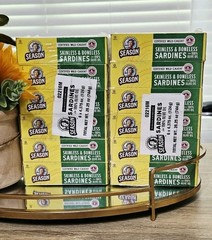 12x Season Wild Caught Sardines Boneless Skinless in 100% Pure Olive Oil 4.38oz
